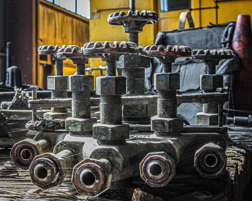 Steam Locomotive Valves-ib-IMG_7175-2 8x10-001